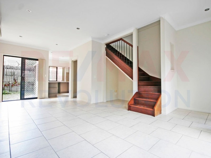 2/12 Pintu Drive, Tanah Merah QLD 4128