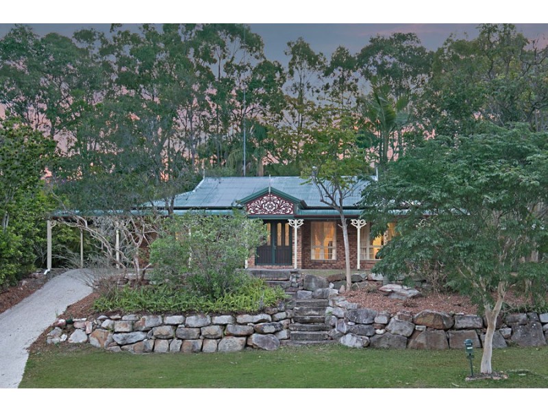 8 Tangadee Court, Shailer Park QLD 4128