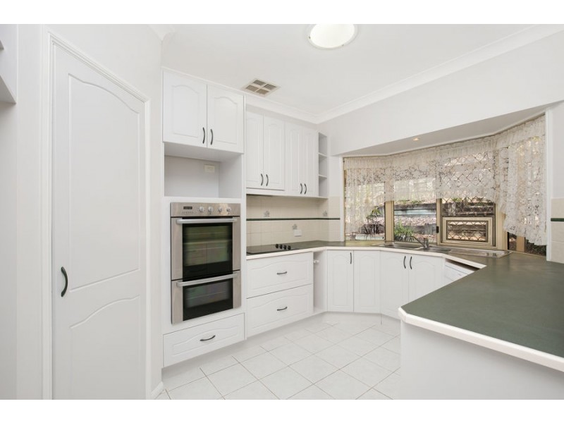 8 Tangadee Court, Shailer Park QLD 4128