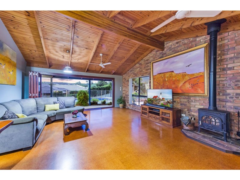 2 Ronald Street, Shailer Park QLD 4128