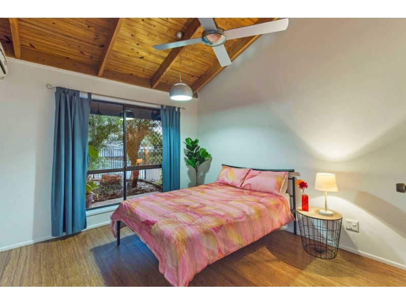 2 Ronald Street, Shailer Park QLD 4128