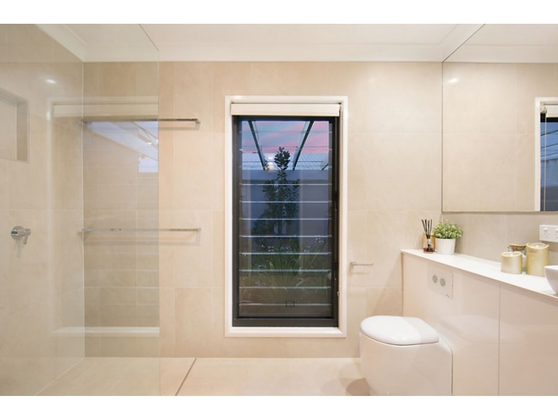 2 Karawatha Street, Springwood QLD 4127