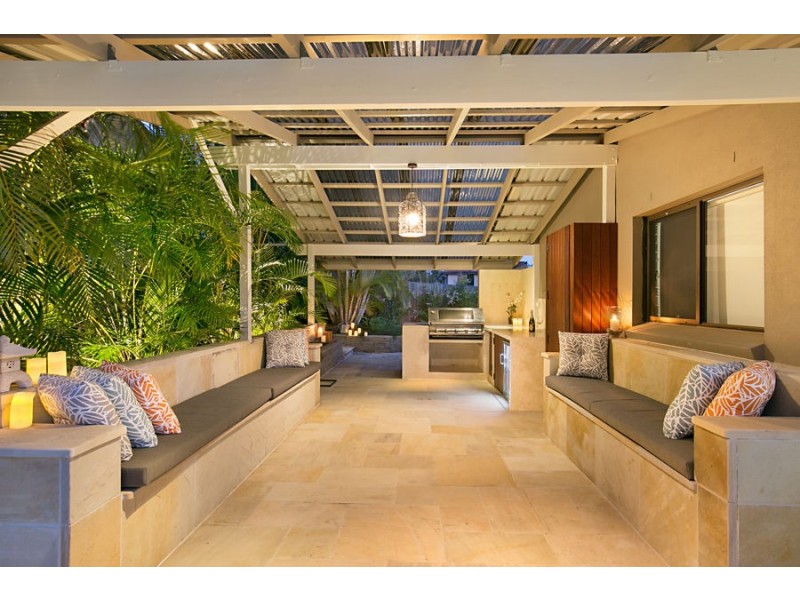 2 Karawatha Street, Springwood QLD 4127