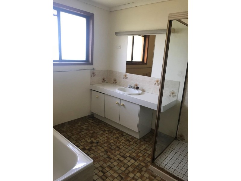 217 Upper Lyndale Street, Shailer Park QLD 4128