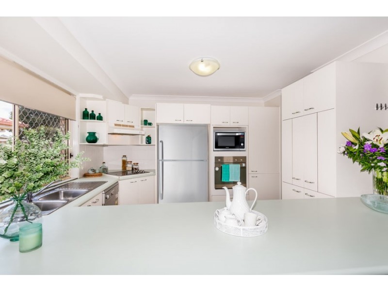 7 MEILAND PLACE, Meadowbrook QLD 4131