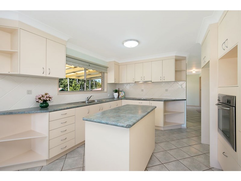 19 Kana Crescent, Slacks Creek QLD 4127