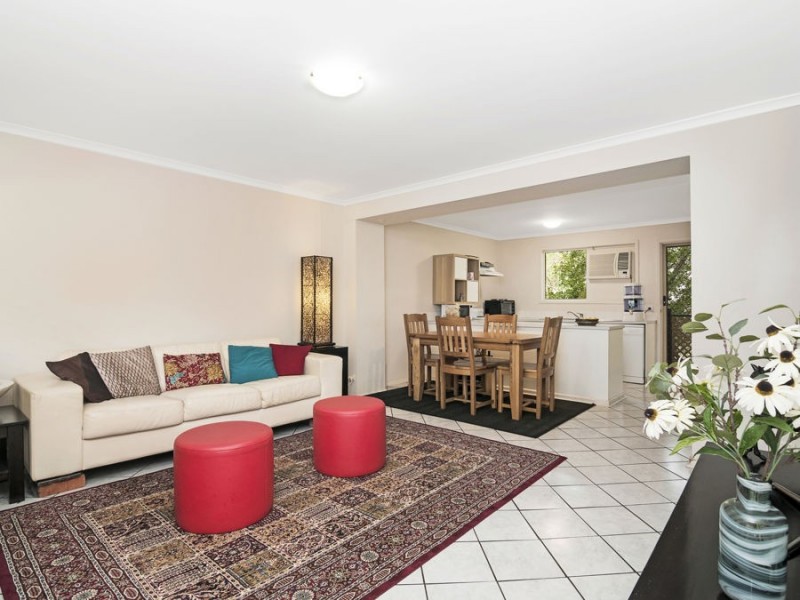 35/8 Briggs Rd, Springwood QLD 4127
