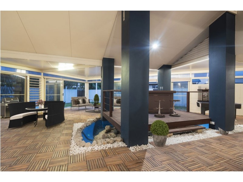 21 Riverside Terrace, Windaroo QLD 4207