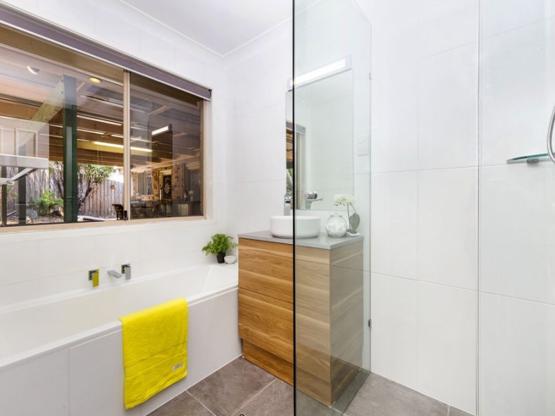 30 Loffs Road, Loganholme QLD 4129