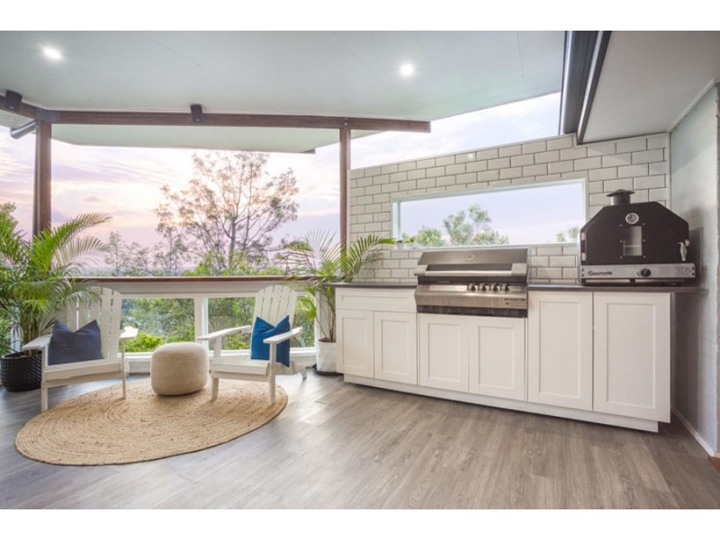 2 Satellite Court, Tanah Merah QLD 4128