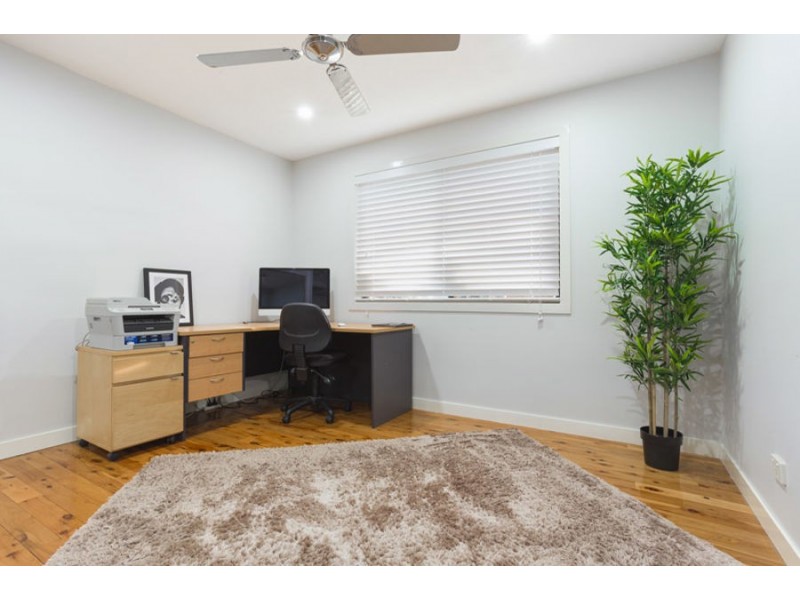 2 Satellite Court, Tanah Merah QLD 4128