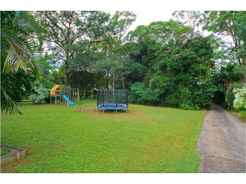 30-32 Nandala Drive, Tanah Merah QLD 4128