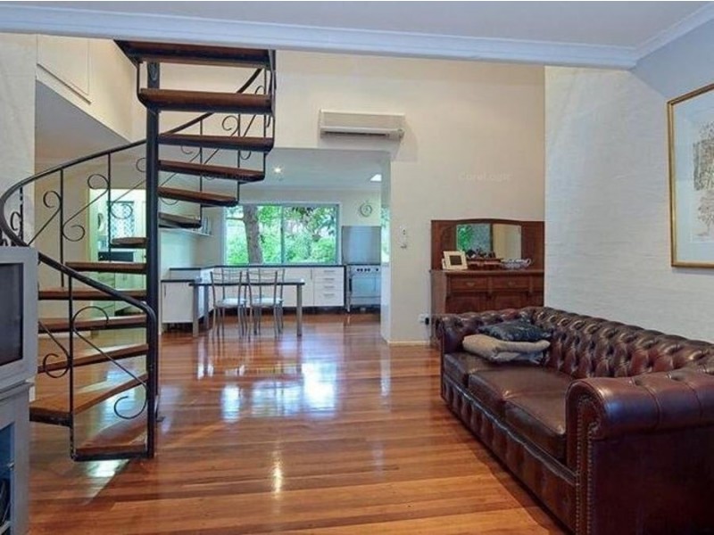 30-32 Nandala Drive, Tanah Merah QLD 4128