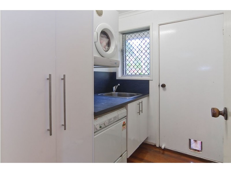 30-32 Nandala Drive, Tanah Merah QLD 4128