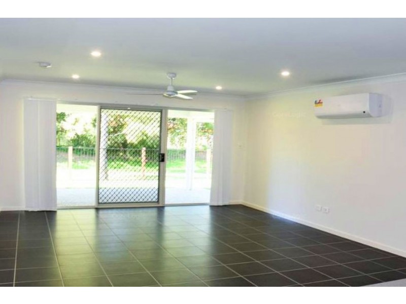 10 Scotland Crescent, Cornubia QLD 4130