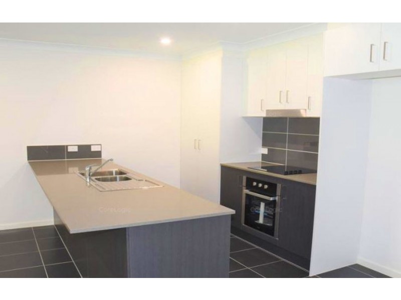 10 Scotland Crescent, Cornubia QLD 4130
