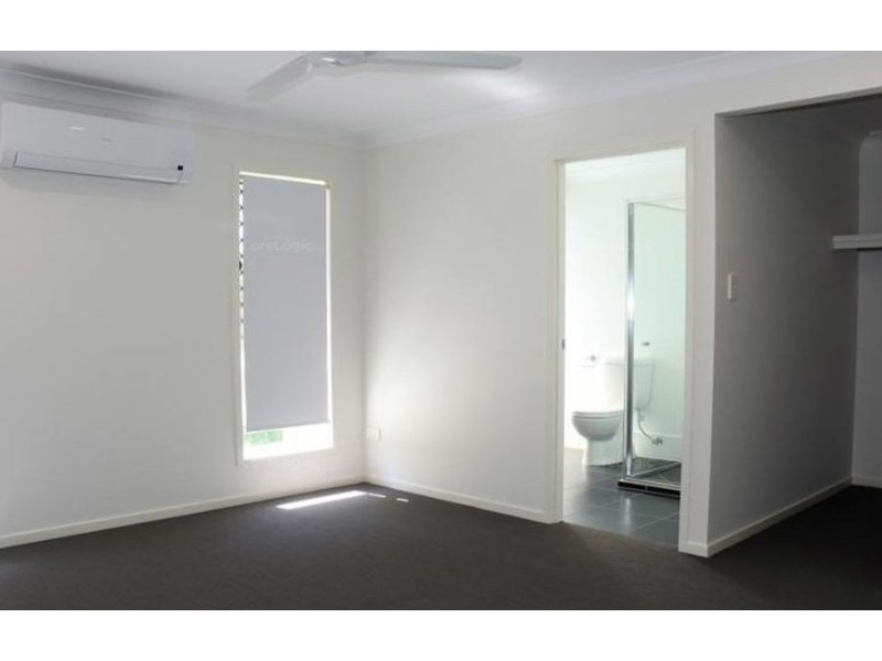 10 Scotland Crescent, Cornubia QLD 4130