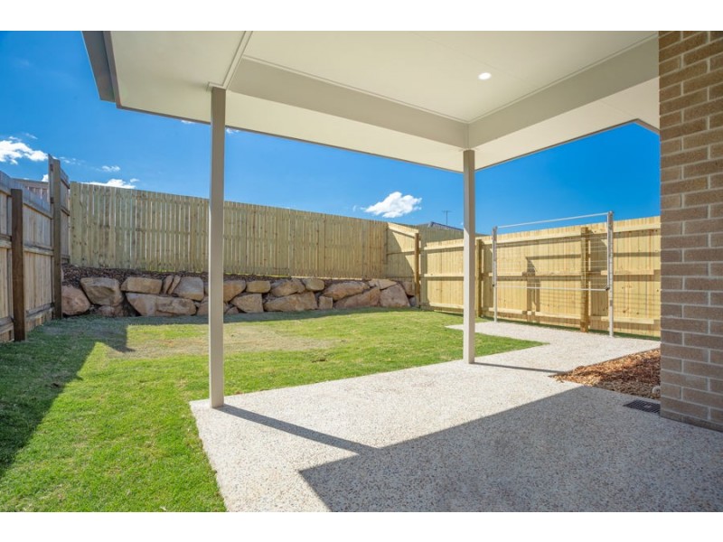 1/7 Maynor Court, Yarrabilba QLD 4207