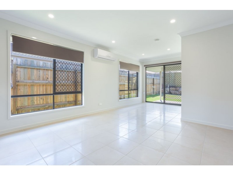 1/7 Maynor Court, Yarrabilba QLD 4207