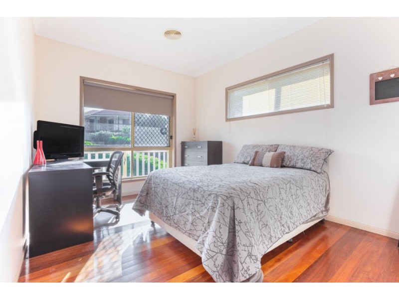 70 Mingah Crescent, Shailer Park QLD 4128