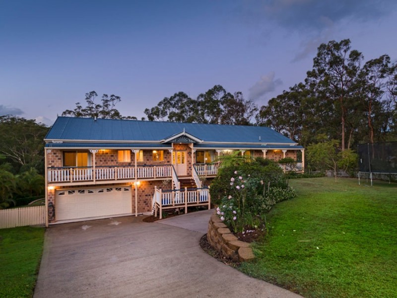 70 Mingah Crescent, Shailer Park QLD 4128