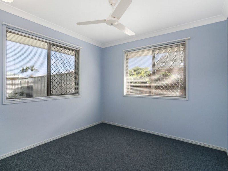 10 Jempal Court, Tanah Merah QLD 4128