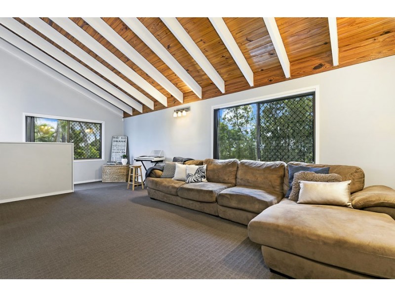 6 Adelong Road, Shailer Park QLD 4128