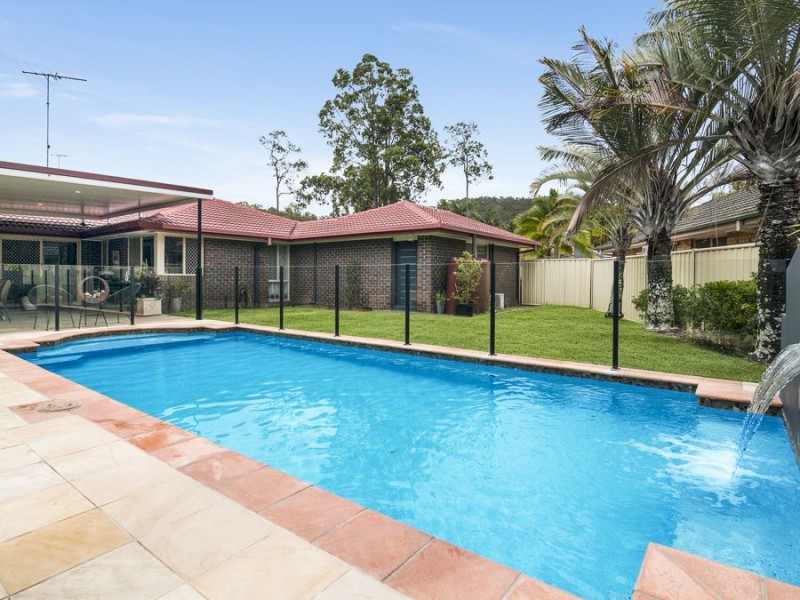 4 Viscosa Court, Cornubia QLD 4130