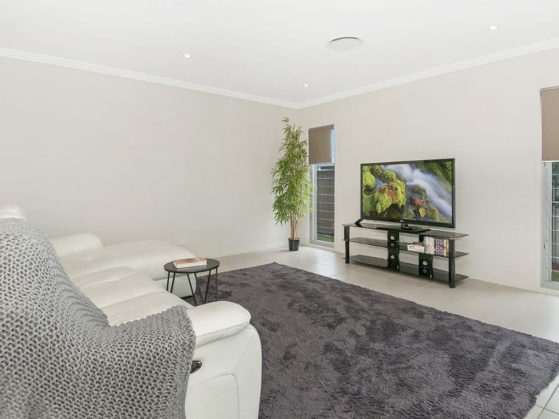 37 Trudy Crescent, Cornubia QLD 4130
