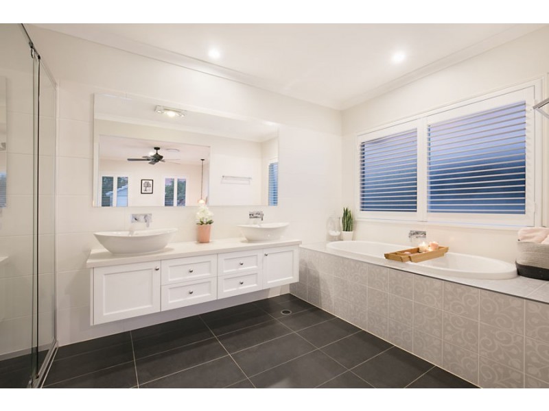 39 Green Trees Drive, Cornubia QLD 4130