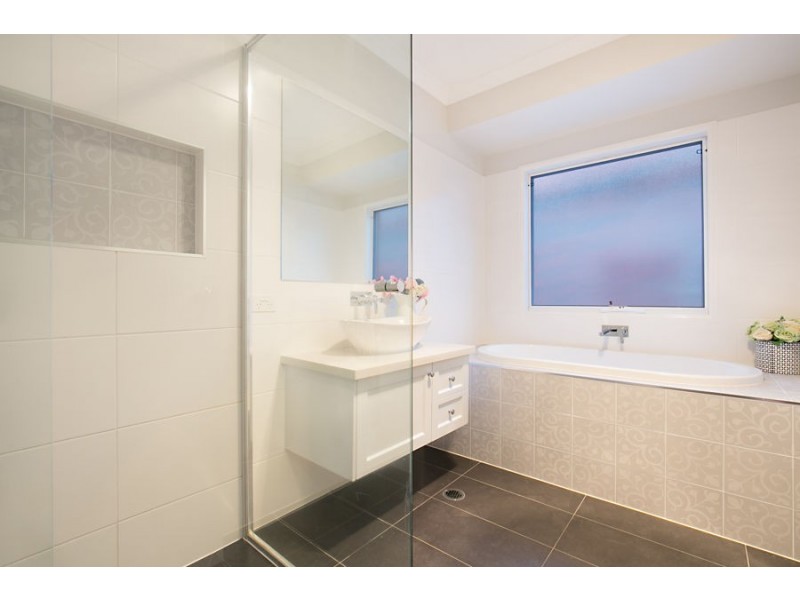 39 Green Trees Drive, Cornubia QLD 4130