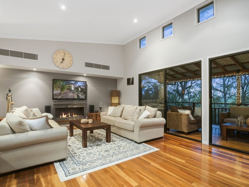 12 Gyles Crt, Cornubia QLD 4130