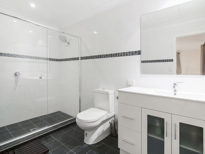 12 Gyles Crt, Cornubia QLD 4130