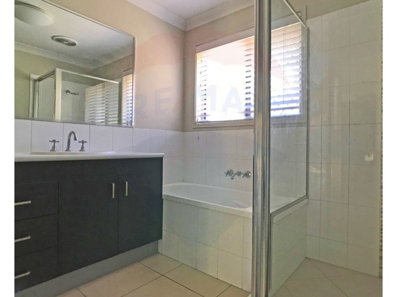 66 Constellation Drive, Loganholme QLD 4129