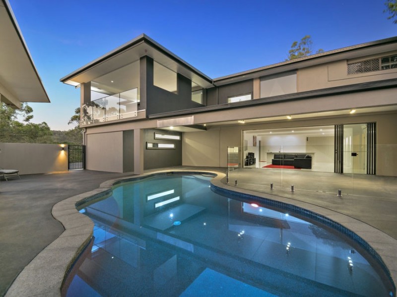 17 Gyles Crt, Cornubia QLD 4130