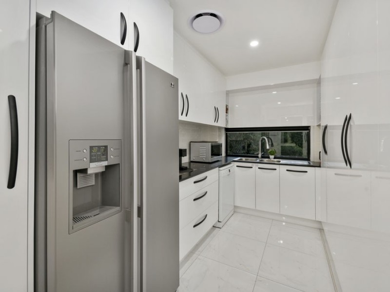 17 Gyles Crt, Cornubia QLD 4130