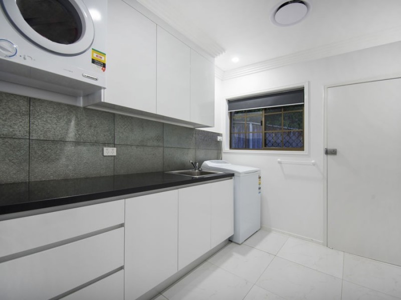 17 Gyles Crt, Cornubia QLD 4130