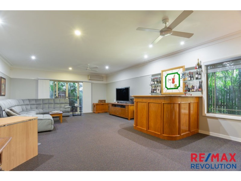 6 Harlech Court, Cornubia QLD 4130