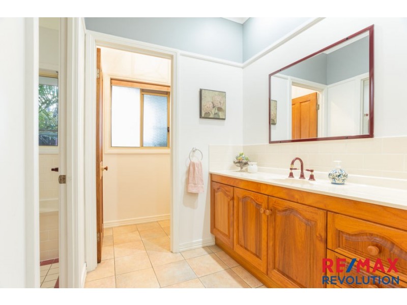 6 Harlech Court, Cornubia QLD 4130
