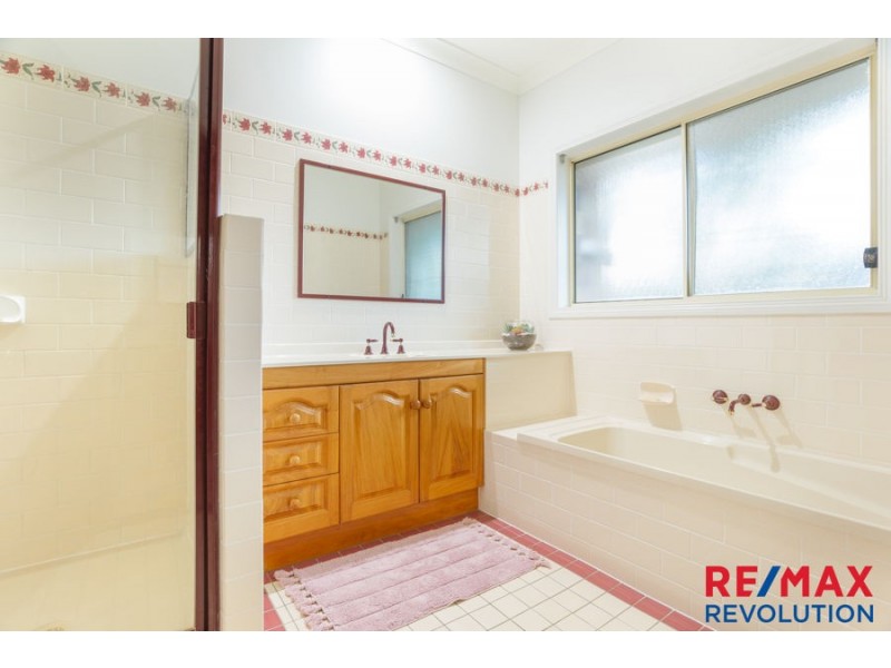 6 Harlech Court, Cornubia QLD 4130
