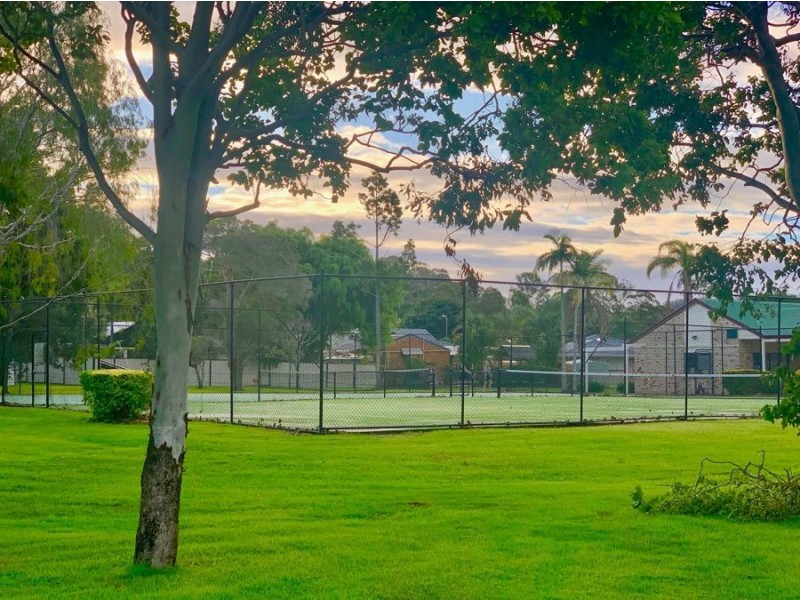 6 Harlech Court, Cornubia QLD 4130