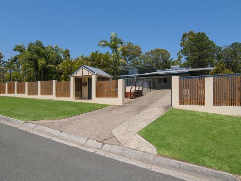 4 Abang Avenue, Tanah Merah QLD 4128