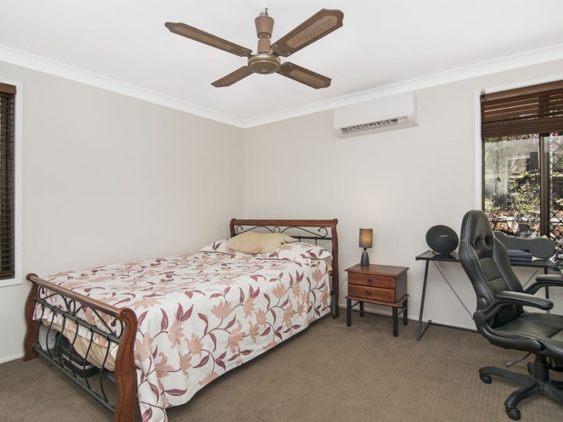 4 Abang Avenue, Tanah Merah QLD 4128