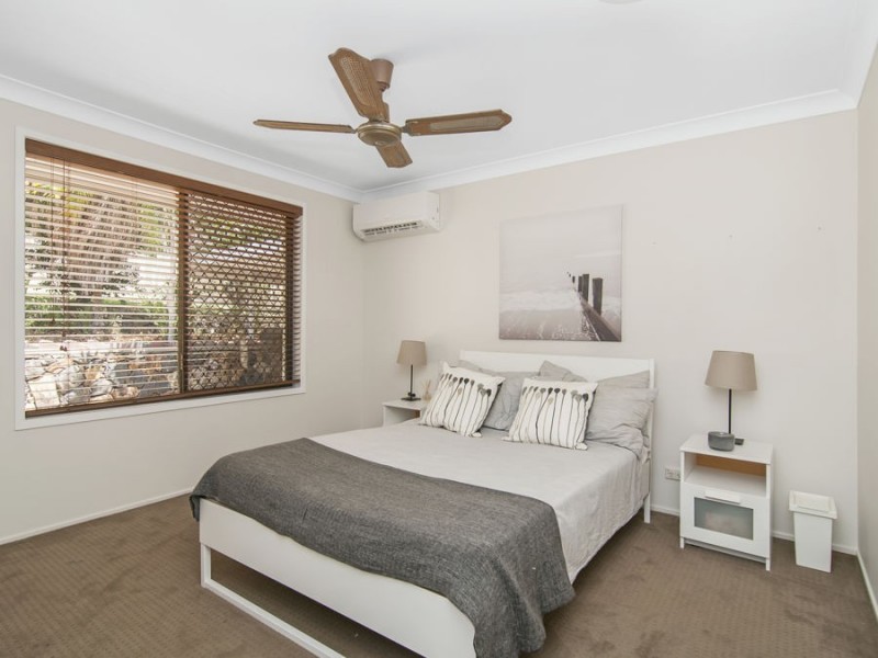 4 Abang Avenue, Tanah Merah QLD 4128