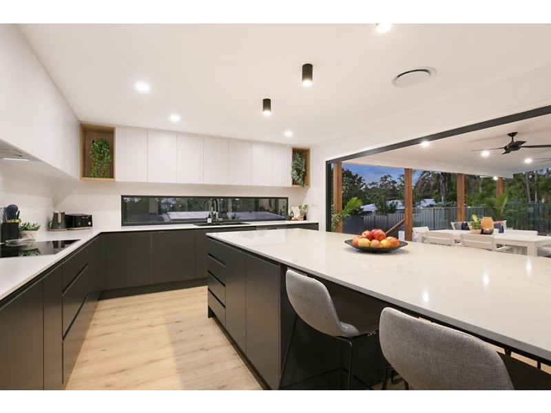 5 Misty Court, Cornubia QLD 4130