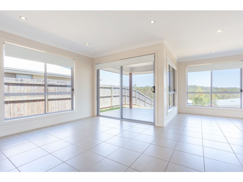 11 Savannah Court, Waterford QLD 4133