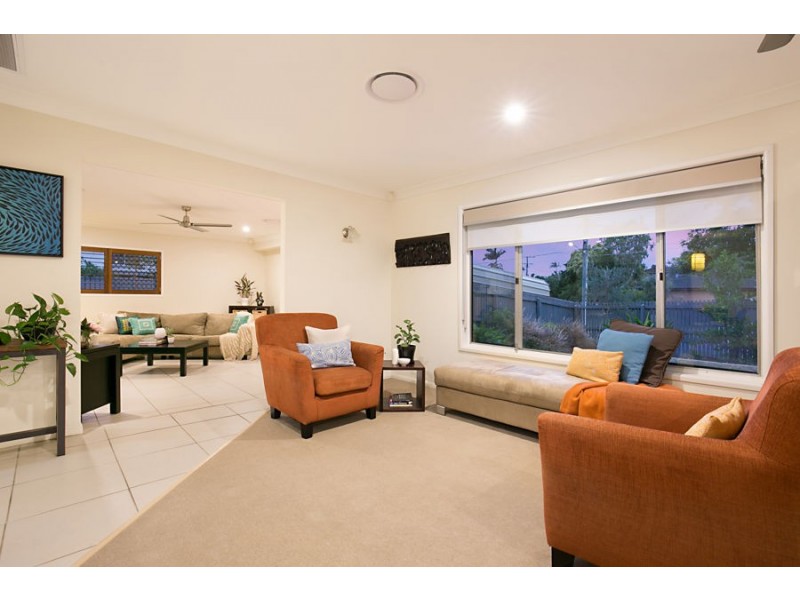 18 Milperra Road, Rochedale South QLD 4123