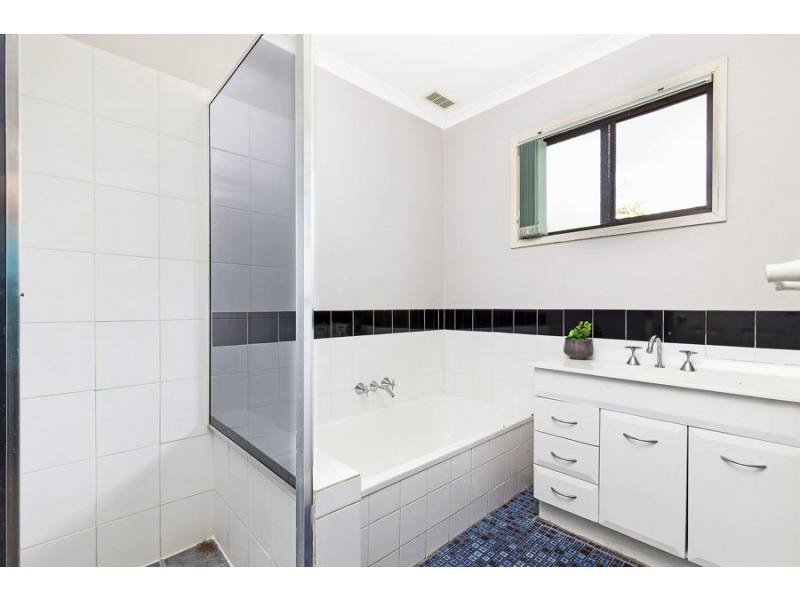 29 Winnetts Road, Daisy Hill QLD 4127