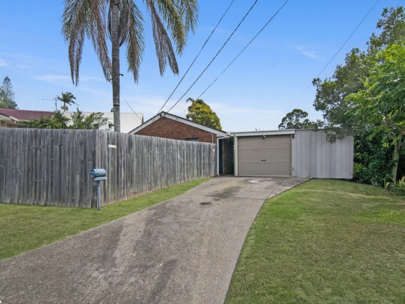18 Willoughby Crescent, Springwood QLD 4127