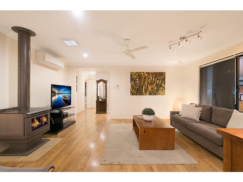 4 Stoma Court, Shailer Park QLD 4128